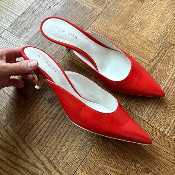 Bottega Veneta Shoes - Orange bottega veneta kitten heels